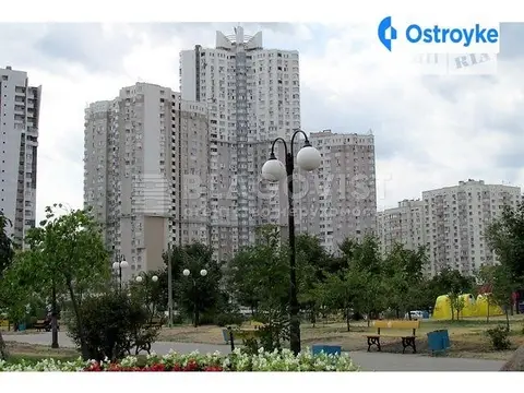Срібнокільська 1