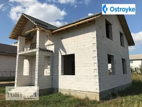 4-кімнатна будинок, 160 м², вул. Соловьіна, Хмельницький