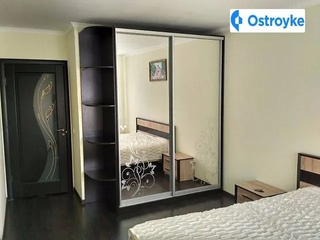 2-кімнатна квартира, 65 м², просп. Злуки47а, Тернопіль — фото 1