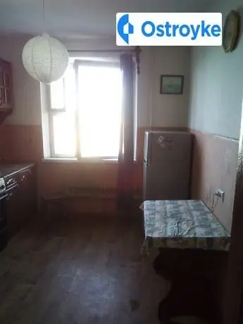 1-комнатная квартира, 96 м², вул. Головна, Черновцы