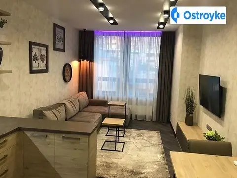 Деловая