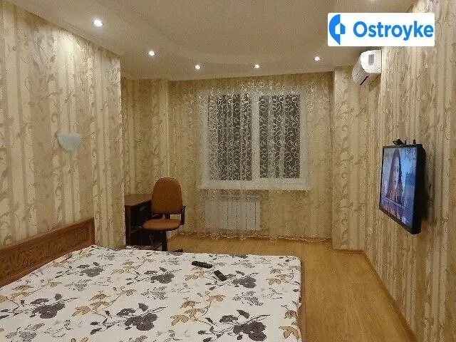 пересечение ул. Бочарова/ Сахарова — фото 1