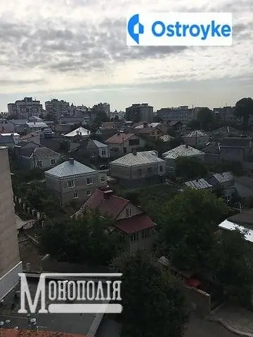 Зданий будинок,дві зупинки до центральної частини міста.