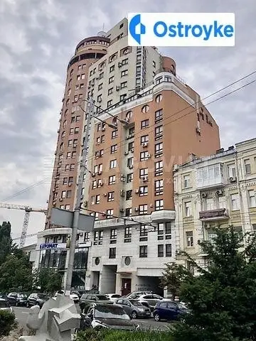 5-кімнатна квартира, 212 м², вул. Шота Руставелі, 44, Київ