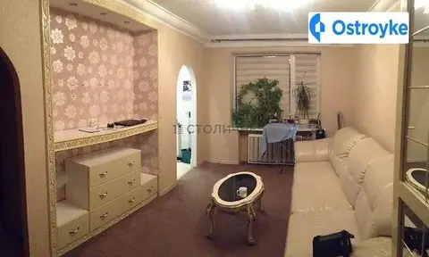 2-кімнатна квартира, 42 м², вул. Минина, 1, Київ