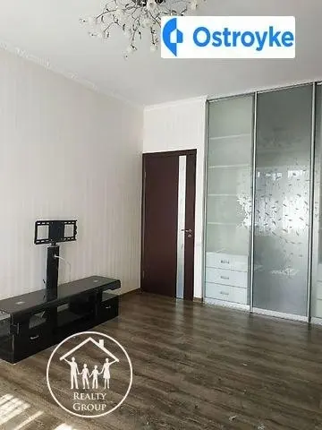 Продаж 2-кімнатної квартири, 56 м², Херсон — фото 3