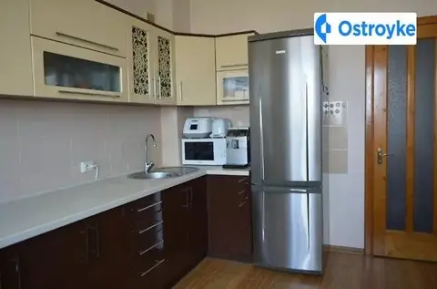 Продаж 1-кімнатної квартири, 40 м², Івано-Франківськ