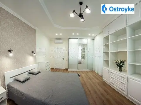 2-кімнатна квартира, 56 м², вул. Щорса 34 А, Київ