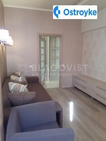 2-кімнатна квартира, 70 м², пл. Лесі Українки, Київ