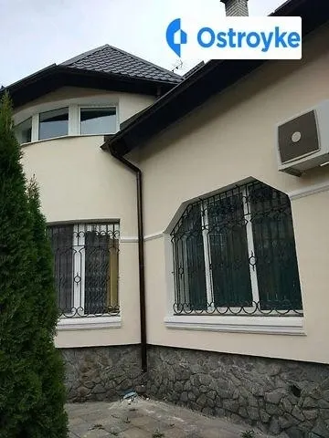 Продаж будинку, 370 м², Харків — фото 1