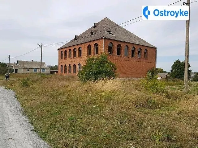 Продаж будинку, 400 м², Новоград-Волинський — фото 1