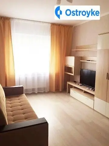 1-кімнатна квартира, 33 м², просп. Злуки, Тернопіль