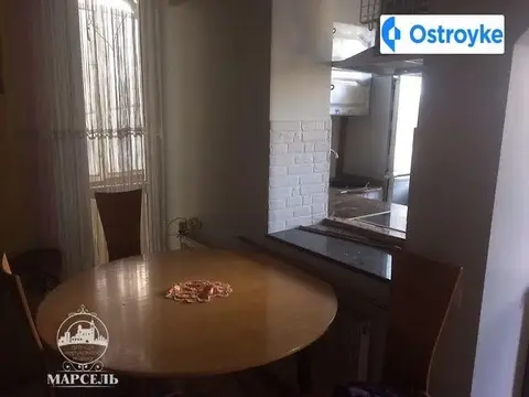 2-кімнатна квартира, 52 м², просп. Степана Бандери, Тернопіль