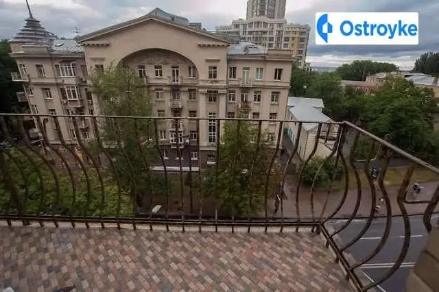 Михайла Грушевского улица — фото 4