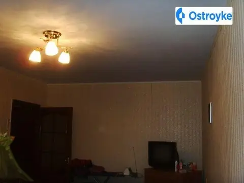 Юності
