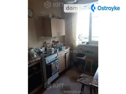 1-кімнатна квартира, 38 м², вул. Дружби Народів, Харків