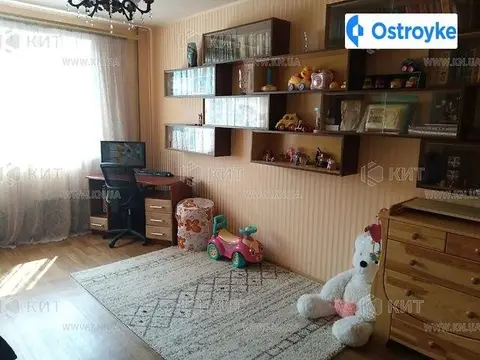 Метростроителей ул.
