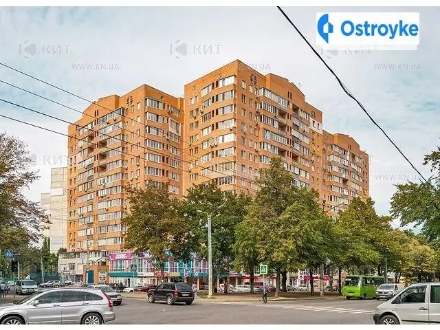 Гвардейцев-Широнинцев ул. — фото 1