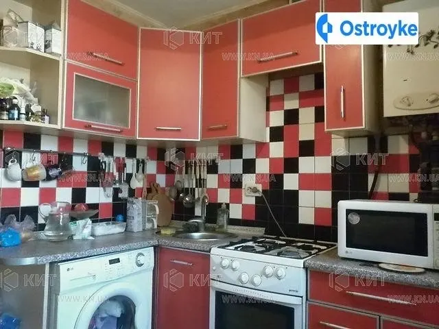 Полтавский Шлях ул. — фото 1
