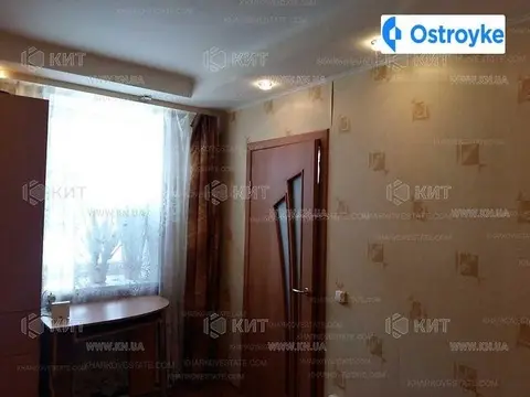 Фейербаха пл.