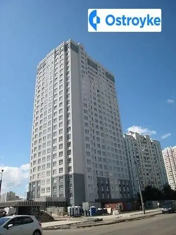 2-кімнатна квартира, 62 м², вул. Драгоманова, 10, Київ