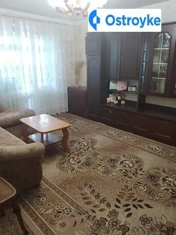 Воинов-Интернационалистов улица, чешка — фото 2