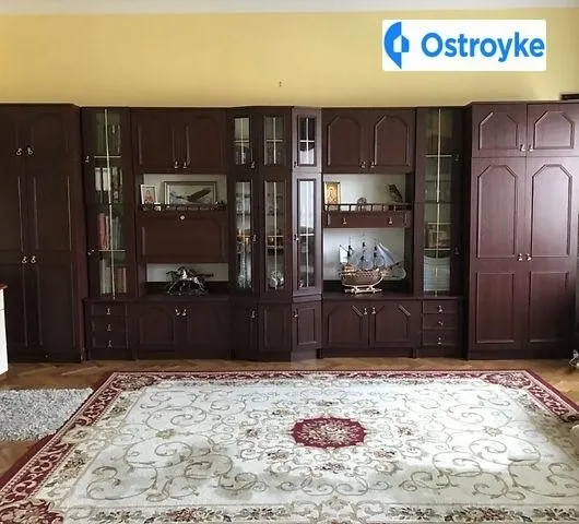 Продаж 1-кімнатної квартири, 153 м², Чернівці — фото 1