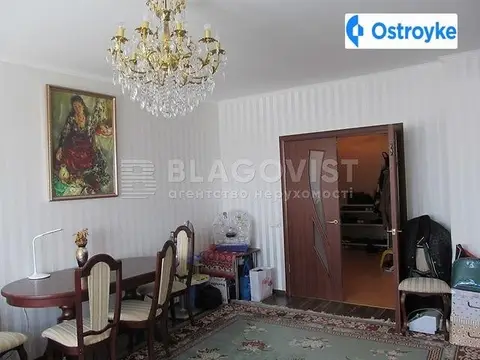 2-кімнатна квартира, 75 м², вул. Олени Пчілки, 5, Київ