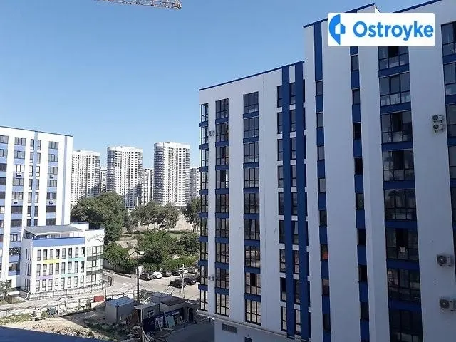 Центральна улица — фото 1
