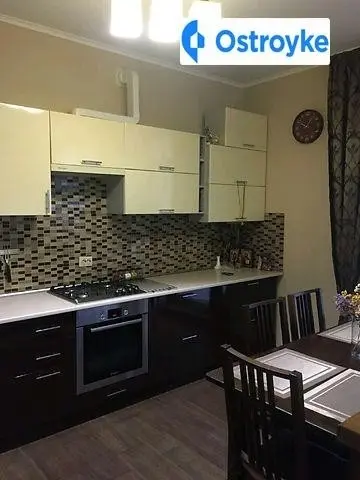 Продаж 3-кімнатної квартири, 87 м², Ужгород — фото 4