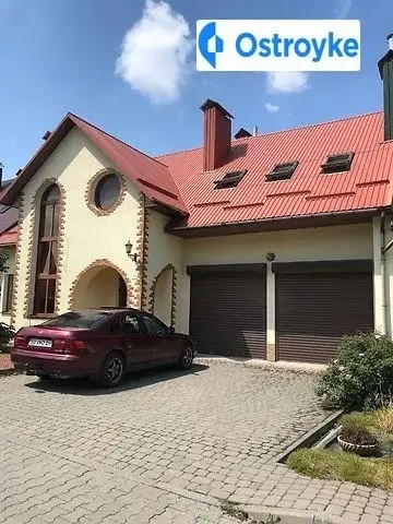6-кімнатна будинок, 240 м², вул. Лесі Українки, Хмельницький