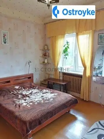 4-кімнатна квартира, 82 м², вул. Митрофана Довнар-Запольського, 1, Київ