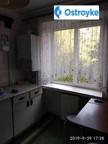 15 квітня