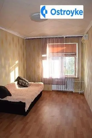 2-комнатная квартира, 70 м², вул. Патріса Лумумби, 7, Киев