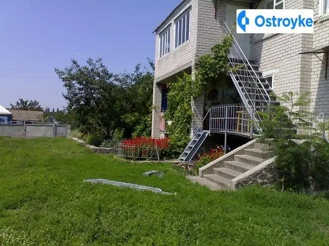 Продажа дома, 100 м², Драбов — фото 3