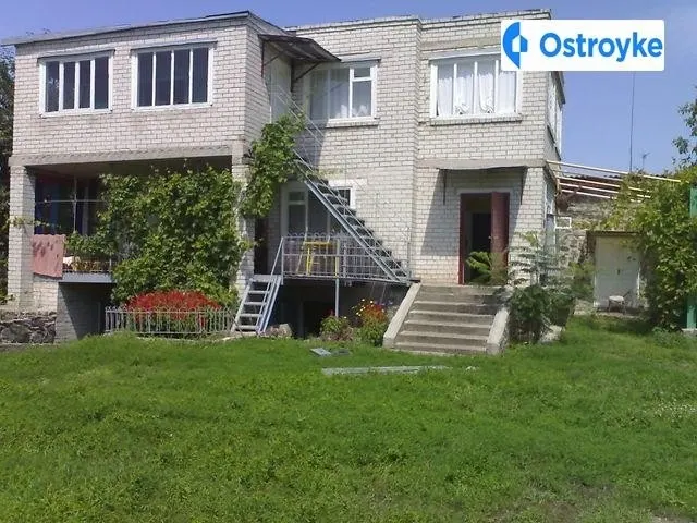 Продажа дома, 100 м², Драбов — фото 1