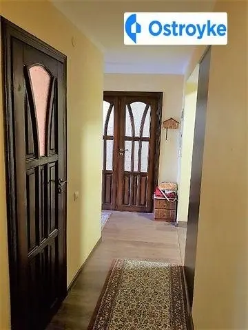 Продажа 2-комнатной квартиры, 73 м², Каменка-Бугская — фото 4
