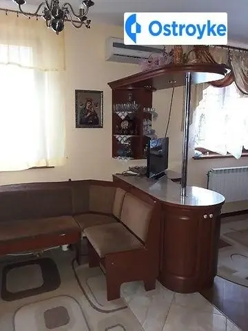 Продаж 2-кімнатної квартири, 90 м², Ужгород — фото 2
