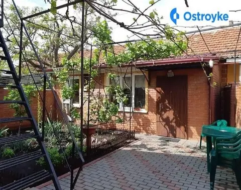 5-комнатная дом, 100 м², вул. Клубничний пров., Беляевка