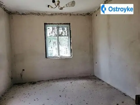 Молодіжна