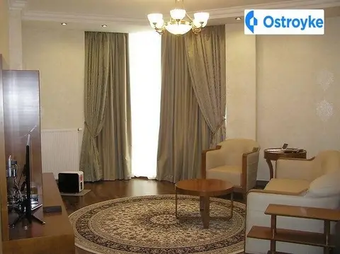 2-комнатная квартира, 82 м², вул. Драгомирова, 14, Киев