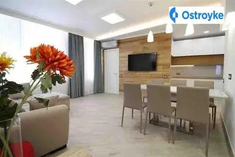 4-кімнатна квартира, 120 м², вул. Каманина, Одеса