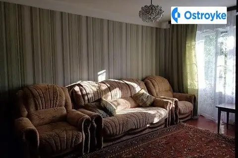 2-кімнатна квартира, 50 м², вул. Братиславська, 40, Київ