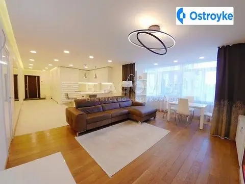 3-кімнатна квартира, 125 м², вул. Дмитрівська, 2б, Київ