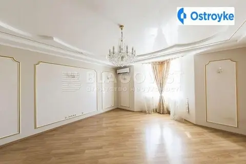 4-кімнатна квартира, 173 м², вул. Щорса, 32г, Київ