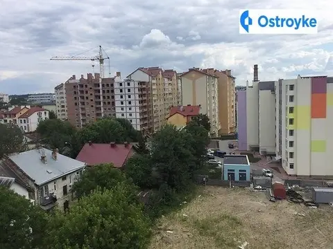1-кімнатна квартира, 53 м², вул. Железнодорожна, Львів