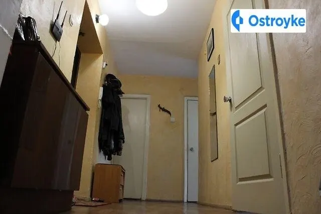 Продаж 2-кімнатної квартири, 48 м², Нововолинськ — фото 1