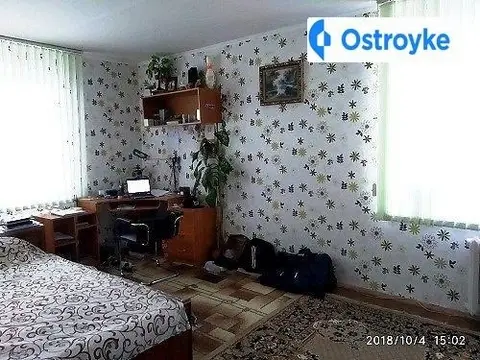 3-кімнатна квартира, 95 м², пл. Дарницька, 12, Київ