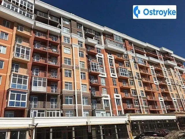 Продаж 2-кімнатної квартири, 82 м², Чернівці — фото 2