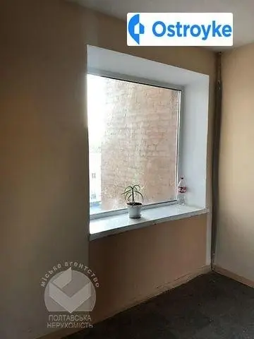 Продаж 2-кімнатної квартири, 36 м², Полтава — фото 2